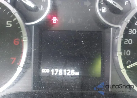 2015 Toyota Tundra Sr5 5.7L V8 z USA, uszkodzony, nr VIN 5TFRY5F1XFX175434